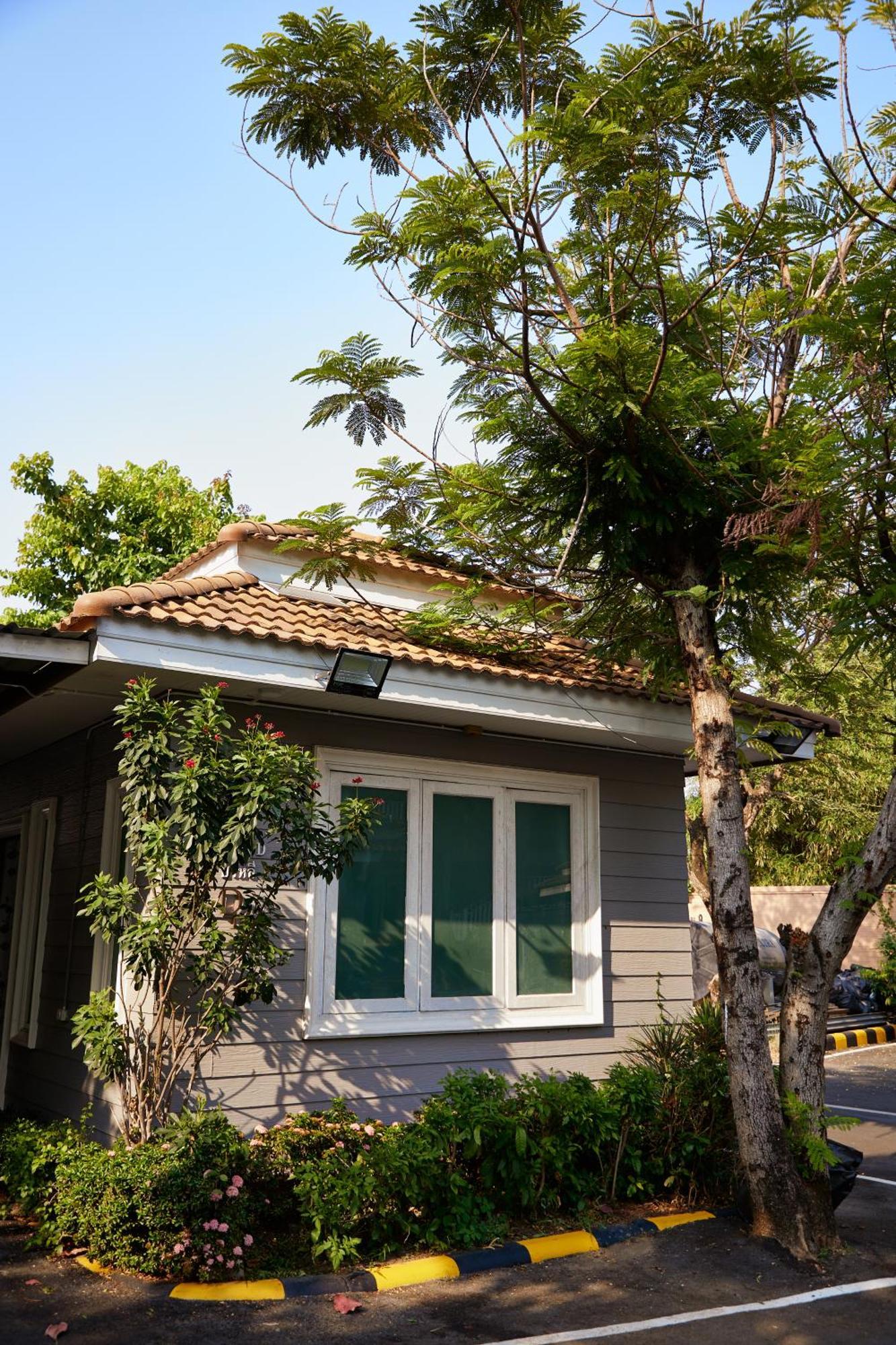 Baan Dara Resort Sara Buri エクステリア 写真