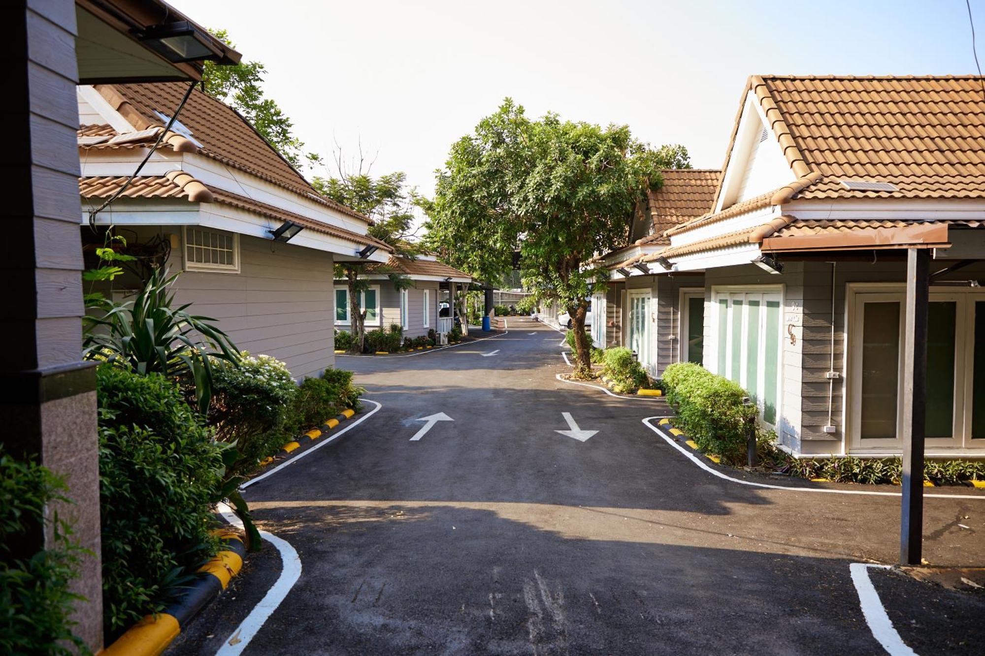 Baan Dara Resort Sara Buri エクステリア 写真